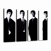 Χειροποίητος πίνακας ζωγραφικής POP Art Beatles 4 τεμαχίων bea3 – Τρισδιάστατη απεικόνιση του χειροποίητα ζωγραφισμένου καμβά σε λευκό φόντο. Κυρίαρχα χρώματα: μαύρο, λευκό, γκρι.