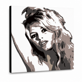 Χειροποίητος πίνακας ζωγραφικής POP Art Brigitte Bardot 1 piece bar – Τρισδιάστατη απεικόνιση του χειροποίητα ζωγραφισμένου καμβά σε λευκό φόντο. Κυρίαρχα χρώματα: μαύρο, καφέ, μπεζ.