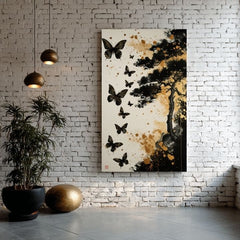 Η εικόνα στον καμβά Butterfly Harmony - Black and Gold Design