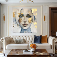 Κομψή εικόνα μιας γυναίκας Διεισδυτικό βλέμμα