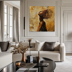 Κομψή εικόνα μιας γυναίκας Κρυμμένη σε σκέψεις