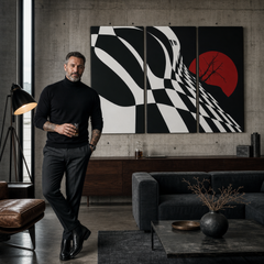 Χειροποίητο ζωγραφισμένο POP Art Αφηρημένη Σκακιέρα ζωγραφική 3 κομμάτι fl – πίνακας σε μοντέρνο αντρικό εσωτερικό, lifestyle απεικόνιση. Κυρίαρχα χρώματα: μαύρο, λευκό, κόκκινο.