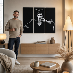 Χειροποίητος πίνακας ζωγραφικής POP Art AL PACINO 3 τεμάχια al27 – πίνακας σε μοντέρνο αντρικό εσωτερικό, lifestyle απεικόνιση. Κυρίαρχα χρώματα: μαύρο, γκρι, λευκό.